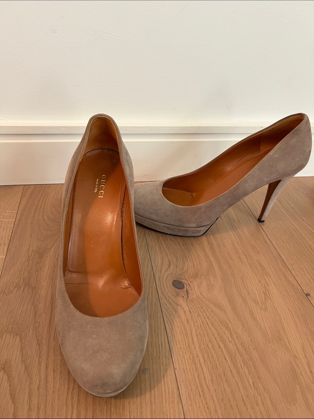 Gucci Taupe Suede Platform Pumps